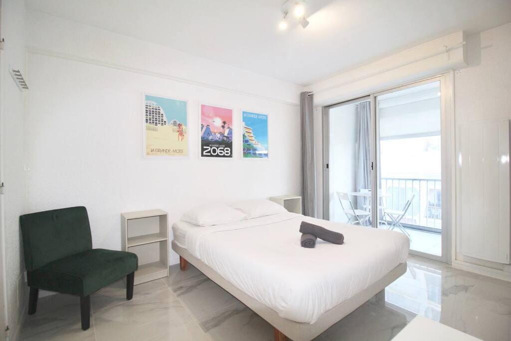 *Le Palais* En Plein Centre Ville Et Proche Plage 라그랑모트 외부 사진
