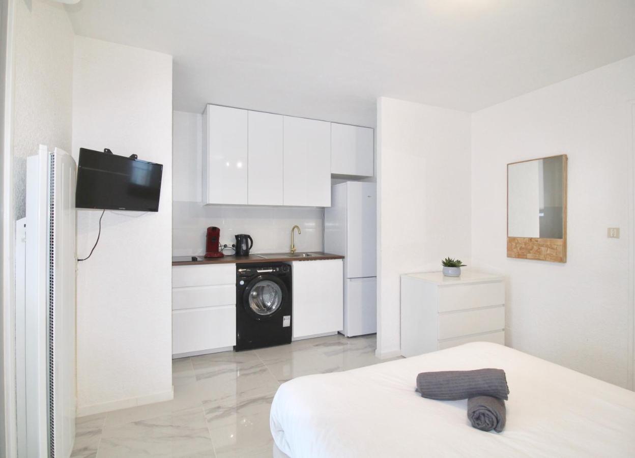*Le Palais* En Plein Centre Ville Et Proche Plage 라그랑모트 외부 사진